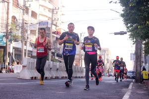 BIB: 10010, 12717
                            <button type="button" onclick="openModal(3747672)" class="btn btn-primary btn-sm float-right btn-popup" data-toggle="modal" data-target=".modal-high-quality">
                        <i class="fas fa-shopping-cart"></i> Add to Cart
                    </button>
                                            <button type="button" onclick="isThisMe(3747672, true)" class="btn btn-success btn-sm float-right btn-popup btn-isme hidden" data-toggle="tooltip" data-placement="bottom" title="นี่คือรูปของคุณใช่ไหม คลิกที่นี่เพื่อเอาเข้าอัลบั้ม">
                        <i class="fas fa-plus"></i> Add to album
                    </button>
                    <button type="button" onclick="isThisMe(3747672, false)" class="btn btn-warning btn-sm float-right btn-popup btn-isnotme hidden">
                        <i class="fas fa-ban"></i> Remove from album
                    </button>